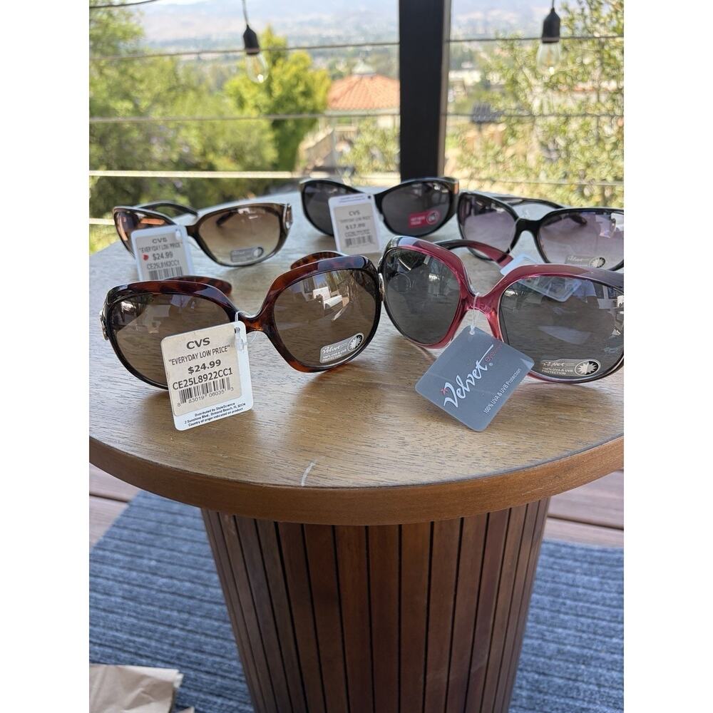 Sunglasses women